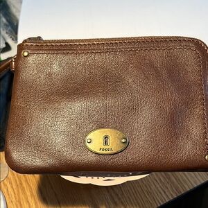 Fossil Leather Wristlet/Wallet Brown‎